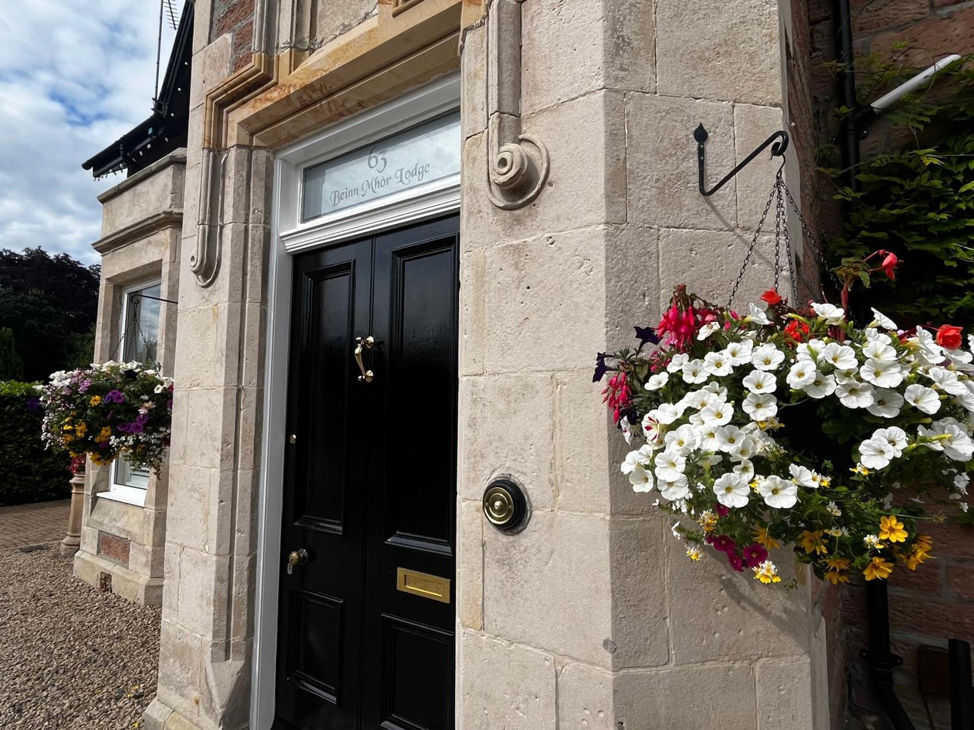 Beinn Mhor Lodge, 63 Culduthel Road Inverness Buitenkant foto